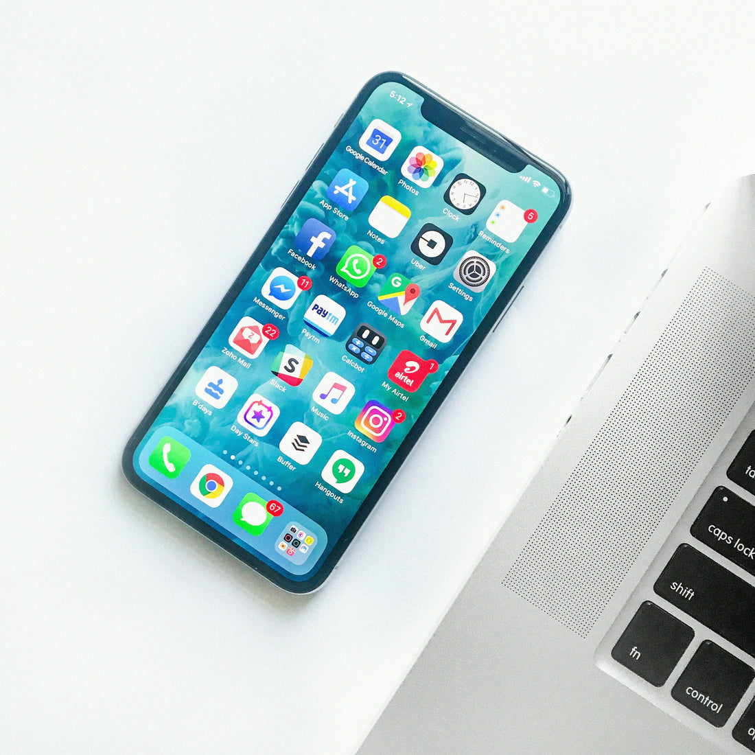 iPhone 16 vs. Samsung S25 Ultra: Which Flagship is Right for You?