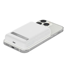 BELKIN BOOST CHARGE WIRLESS POWER BANK 5K* +Stand